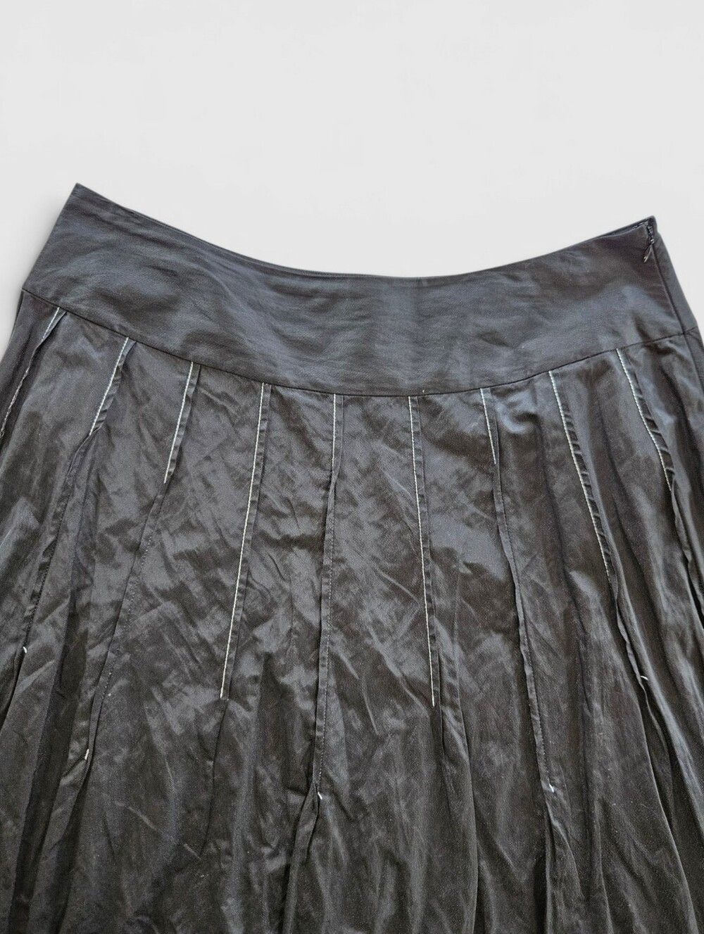 Emanuel Ungaro Vintage Embroidered Contrast Stitch Pleated A-Line Flare Skirt 16 - Picture 6 of 11